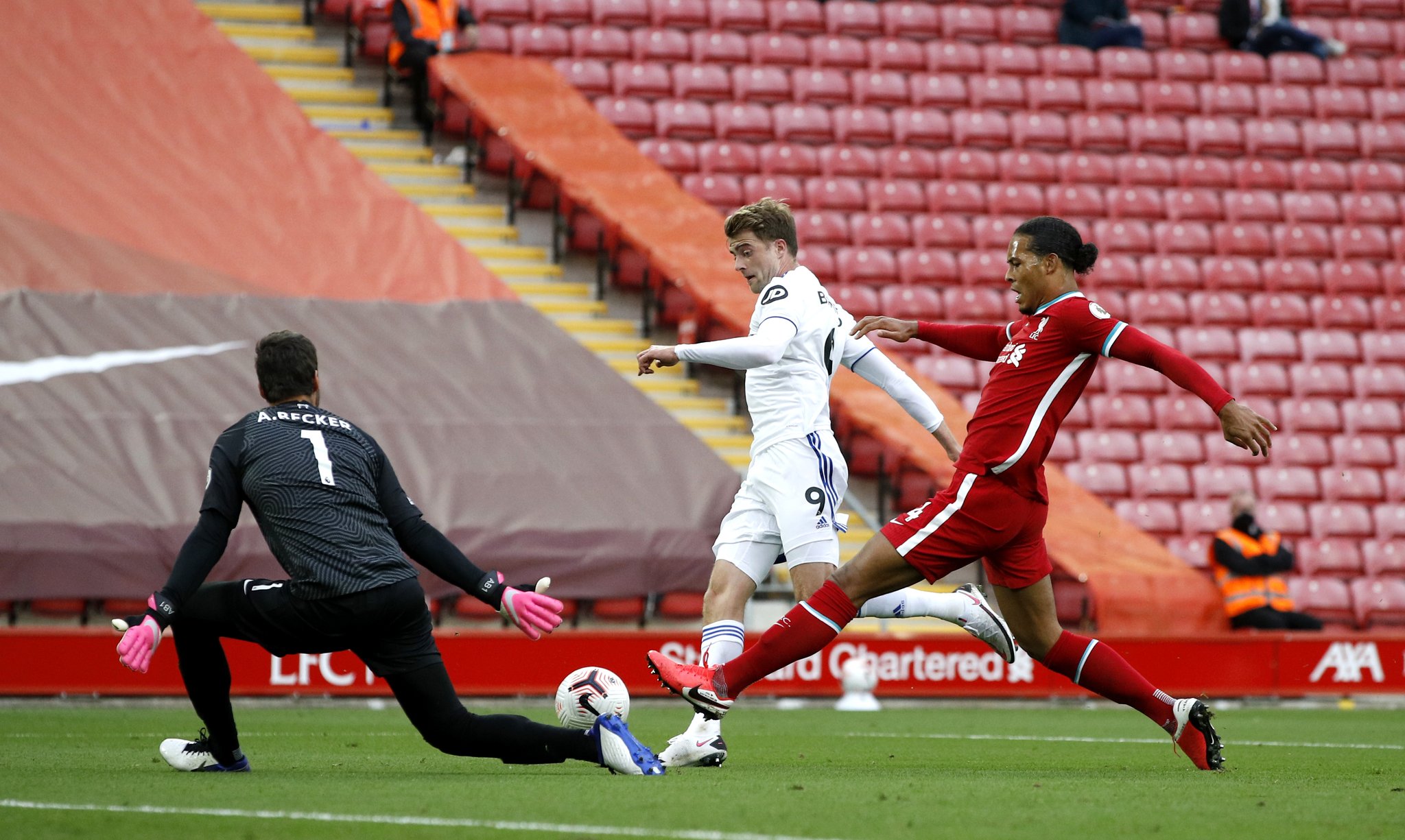 穆勒不仅仅 穆勒不仅仅